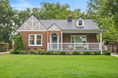 1001 Fairwin Ave