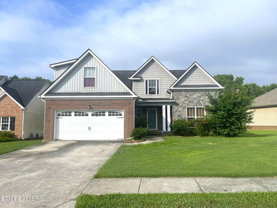 2611 NW Sweet Bay Circle