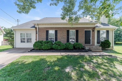 106 Creekside Ct