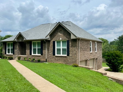 2029 Old Russellville Pike