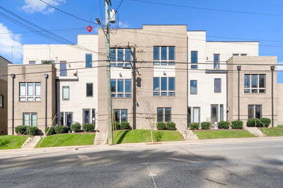 731 Douglas Ave