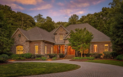 11 Saint Nicholas Way