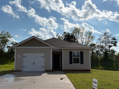 512 Cloudland Dr