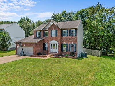 1532 Cardinal Ln