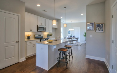 765 Coburg Pvt St