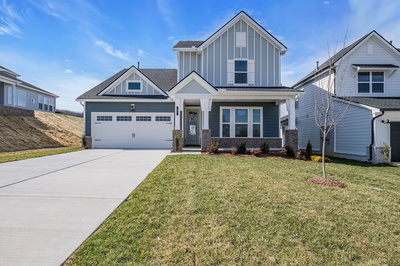 Exterior view of 31 Sarazen Court in Lebanon, TN