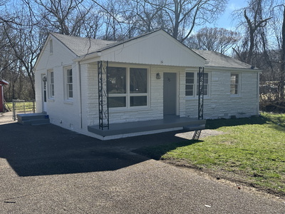 35 Whitsett Rd
