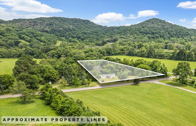 4364 Peytonsville Trinity Rd