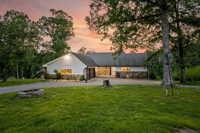Exterior view of 35 Magnolia Ln in Normandy, TN