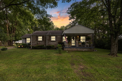 1225 Currey Rd