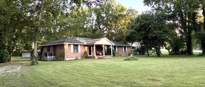 456 Ewing Ln