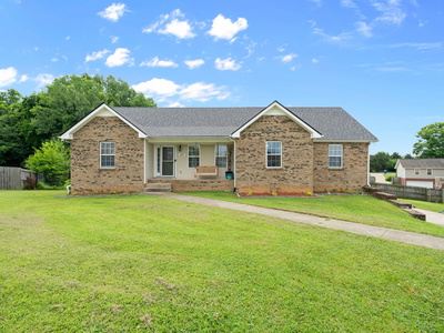 1845 Rapids Ct