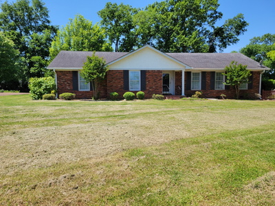 140 Sherry Cir