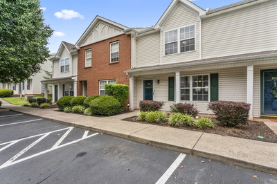 304 Shoshone Pl