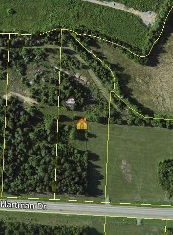 8 Hartmann Drive