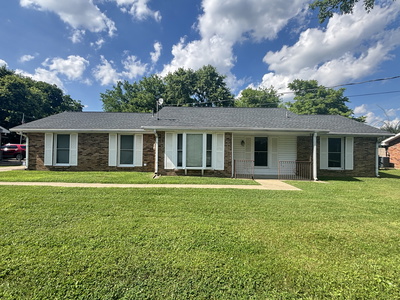 105 Woodyside Dr