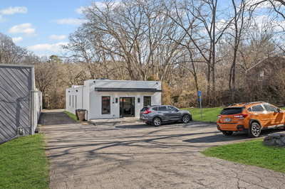 844 Hillwood Blvd