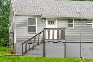 6 Chestnut Dr