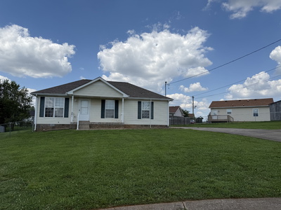 261 N Bombay Ct