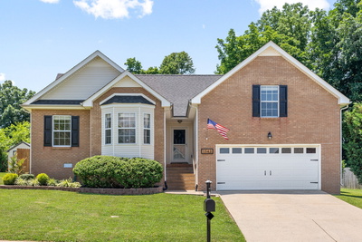 1542 Autumn Dr