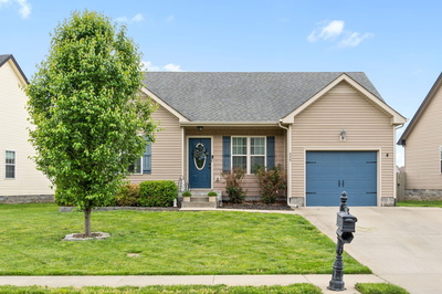 649 Fox Hound Dr