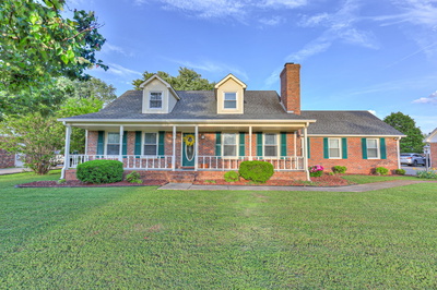 2146 Berkshire Ln