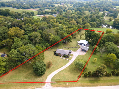 1635 Highway 109, N