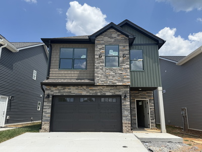 537 Charleston Cove Way