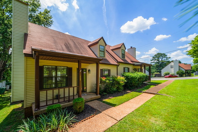 1203 Quail Rd