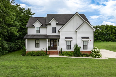 2744 Morrow Ln