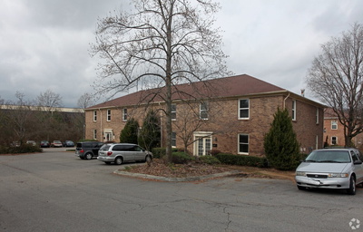 233 Wilson Pike Cir