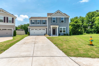 3042 Killarney Park