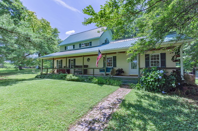 824 Dry Creek Rd