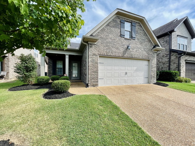 114 Trenton Ln