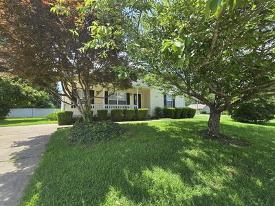 460 Caney Ln