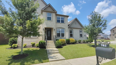 785 Beamon Dr