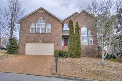 7228 Sugarloaf Dr
