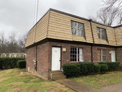 441 Harding Pl