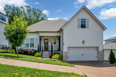 713 Summit Oaks Ct