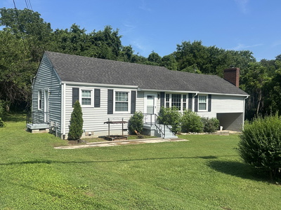 408 Ebony Dr