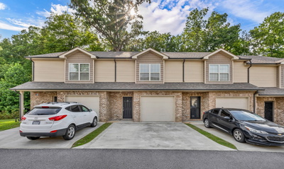 135 Country Ln