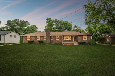 215 Highland Dr
