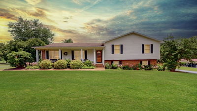 1335 Chippendale Cir
