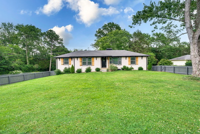 882 Rodney Dr