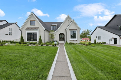 1554 White Barn