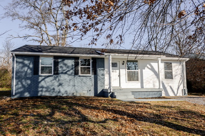 3226 Hinkle Dr