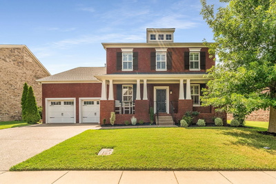 4604 Robin Ln