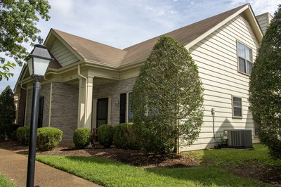 8616 Sawyer Brown Rd