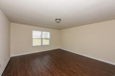 1005 Carolyn Ave