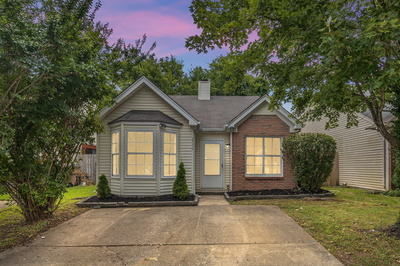 2336 Benay Rd